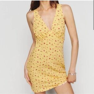 Reformation Callix Yellow Mini Dress Size Medium but fits like a small